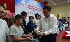 "Trao gửi yêu thương - Trung thu ấm tình” năm 2024