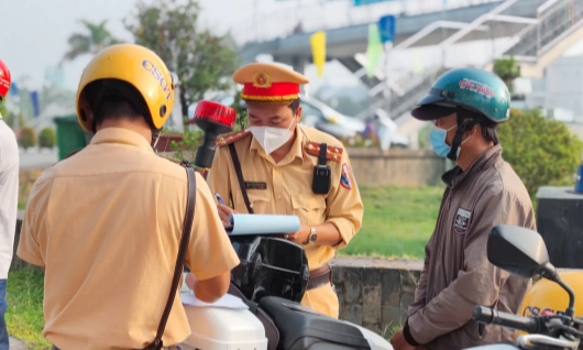 Một tháng cao điểm, xử phạt gần 760 tỉ đồng tiền vi phạm giao thông